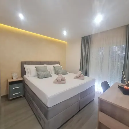 Villa I&n - Four Bedroom Imotski